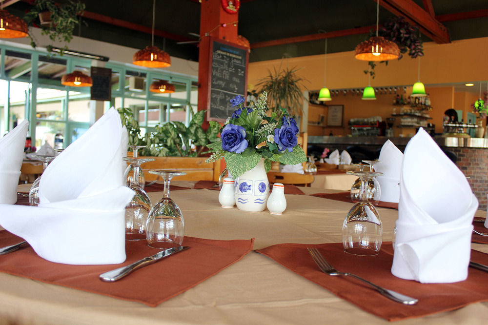 Hotel Restaurant Les Jardins D'Epone ภายนอก รูปภาพ